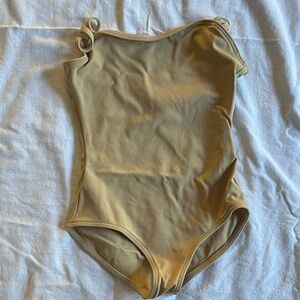 Kids beige leotard - B18